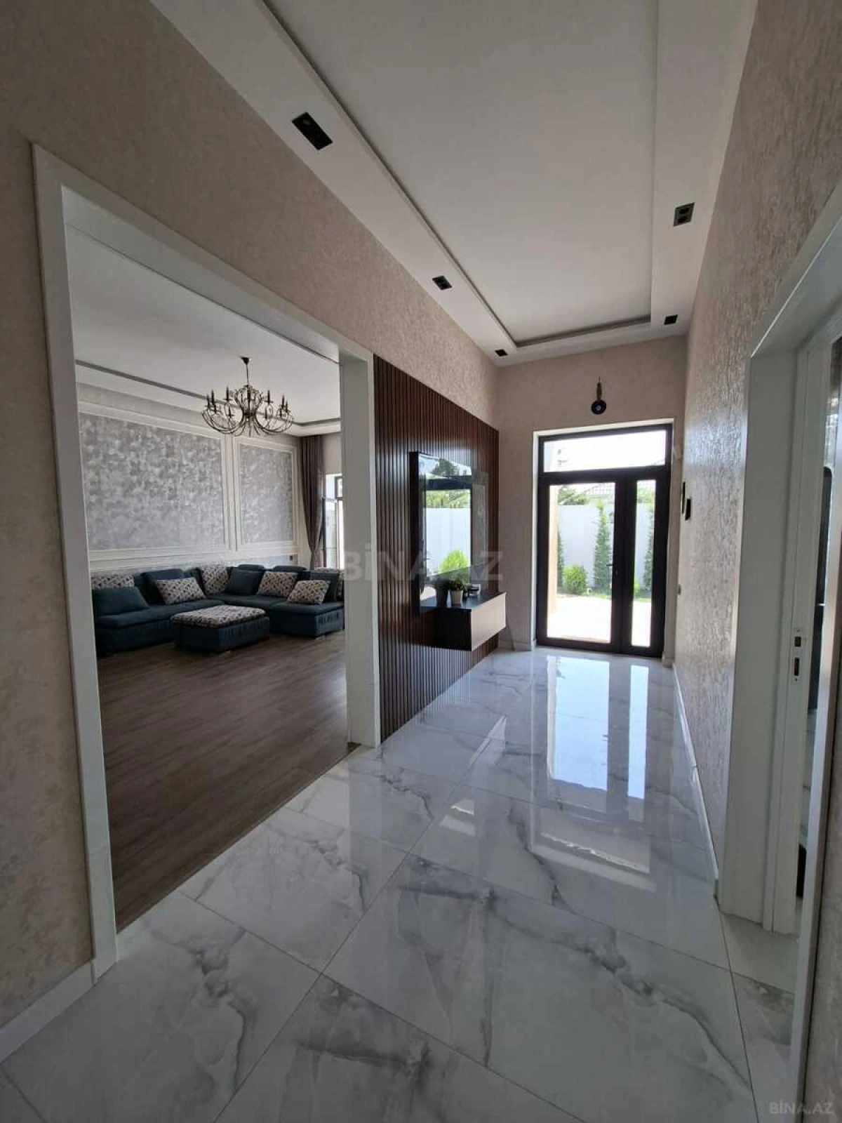 Kirayə verilir 4 otaqlı həyət evi 280 m²