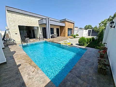 Kirayə verilir 4 otaqlı həyət evi 280 m² — Bakı, Mərdəkan 4 otaq 280.00 m²