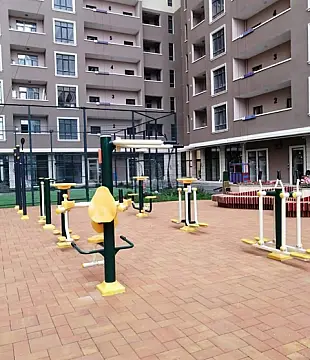 Satılır 3 otaqlı mənzil 124 m² — Bakı, İnşaatçılar 3 otaq 124.00 m²