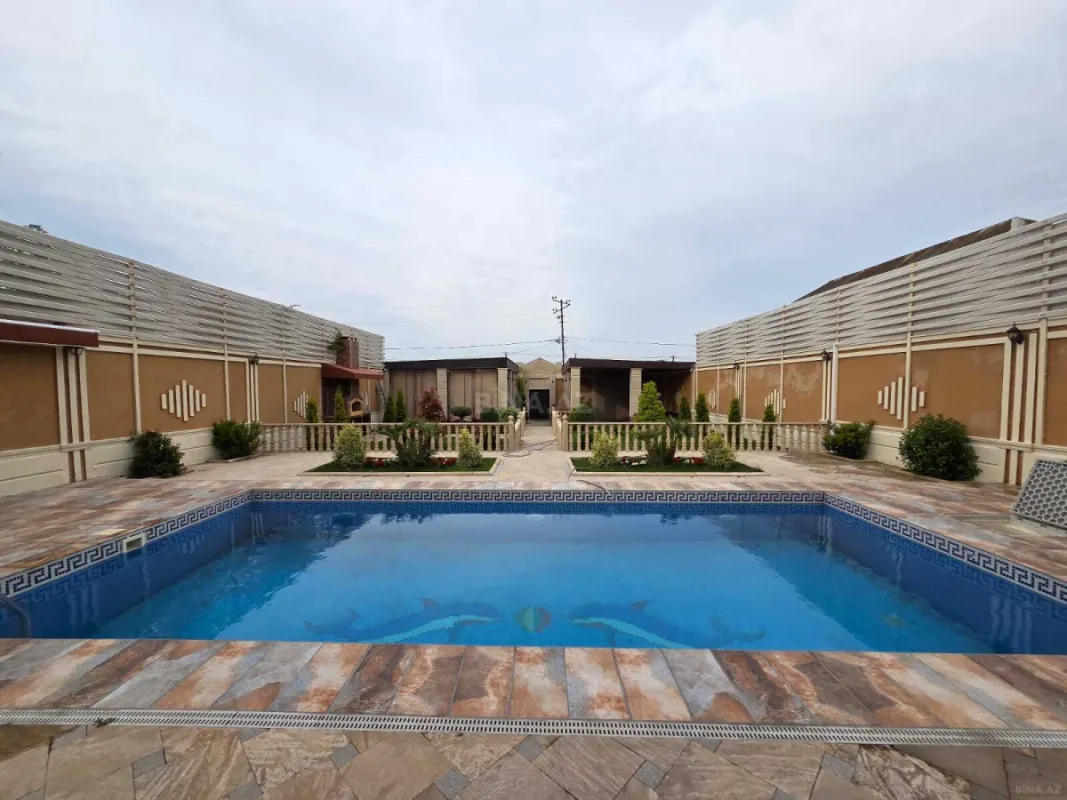 Kirayə verilir 5 otaqlı həyət evi 350 m²