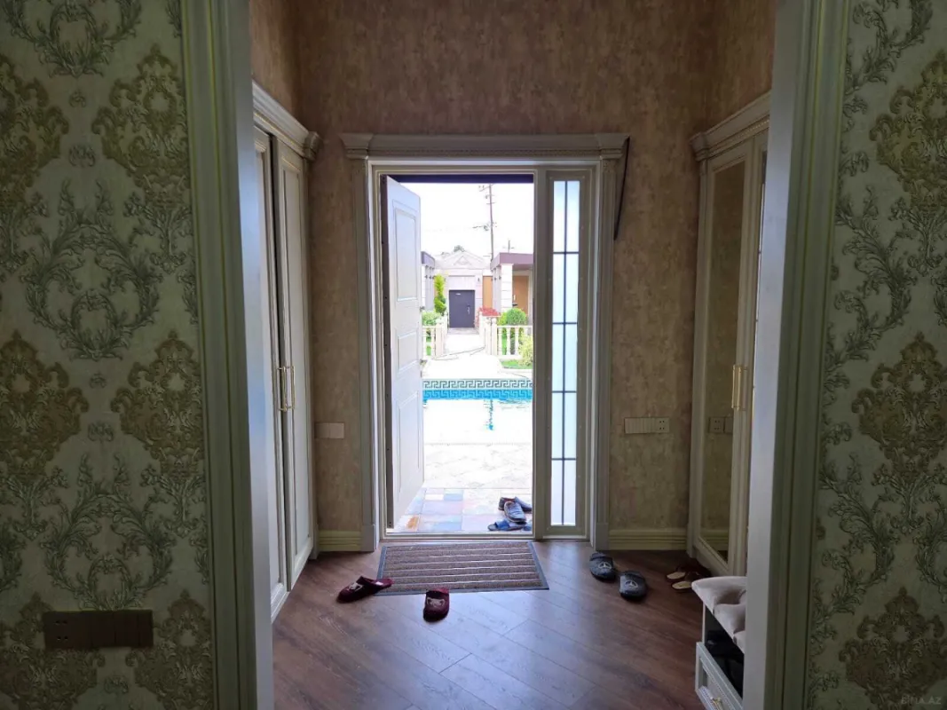 Kirayə verilir 5 otaqlı həyət evi 350 m²