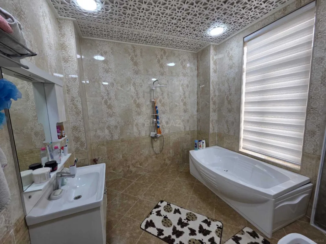 Kirayə verilir 5 otaqlı həyət evi 350 m²
