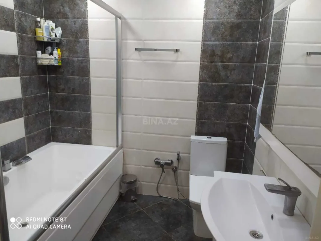 Kirayə verilir 3 otaqlı mənzil 150 m²