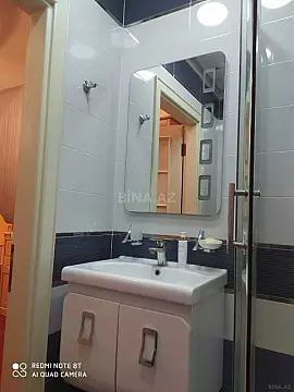 Kirayə verilir 3 otaqlı mənzil 150 m²
