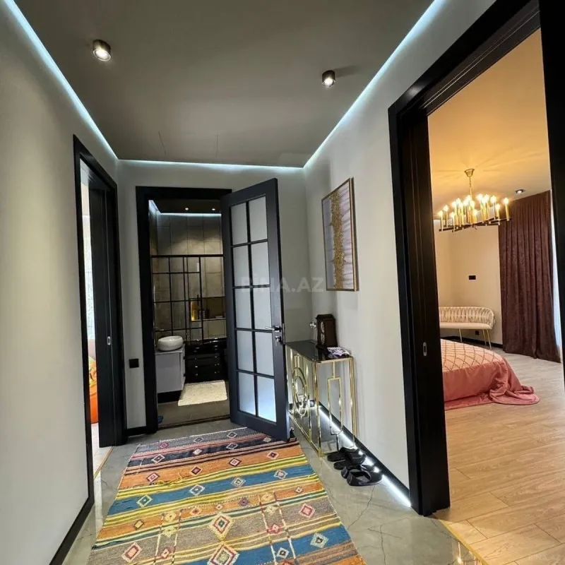 Kirayə verilir 5 otaqlı həyət evi 400 m²