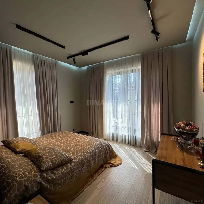 Kirayə verilir 5 otaqlı həyət evi 400 m²