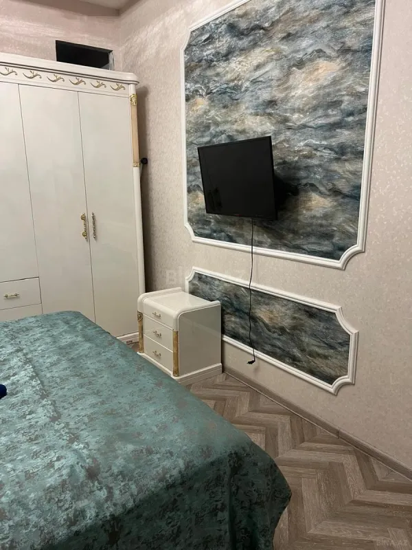 Kirayə verilir 3 otaqlı mənzil 110 m²