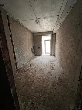 Satılır 3 otaqlı mənzil 152 m²