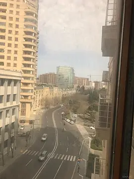 Satılır 4 otaqlı mənzil 220 m² — Bakı, Xətai m/s yanı 4 otaq 220.00 m²