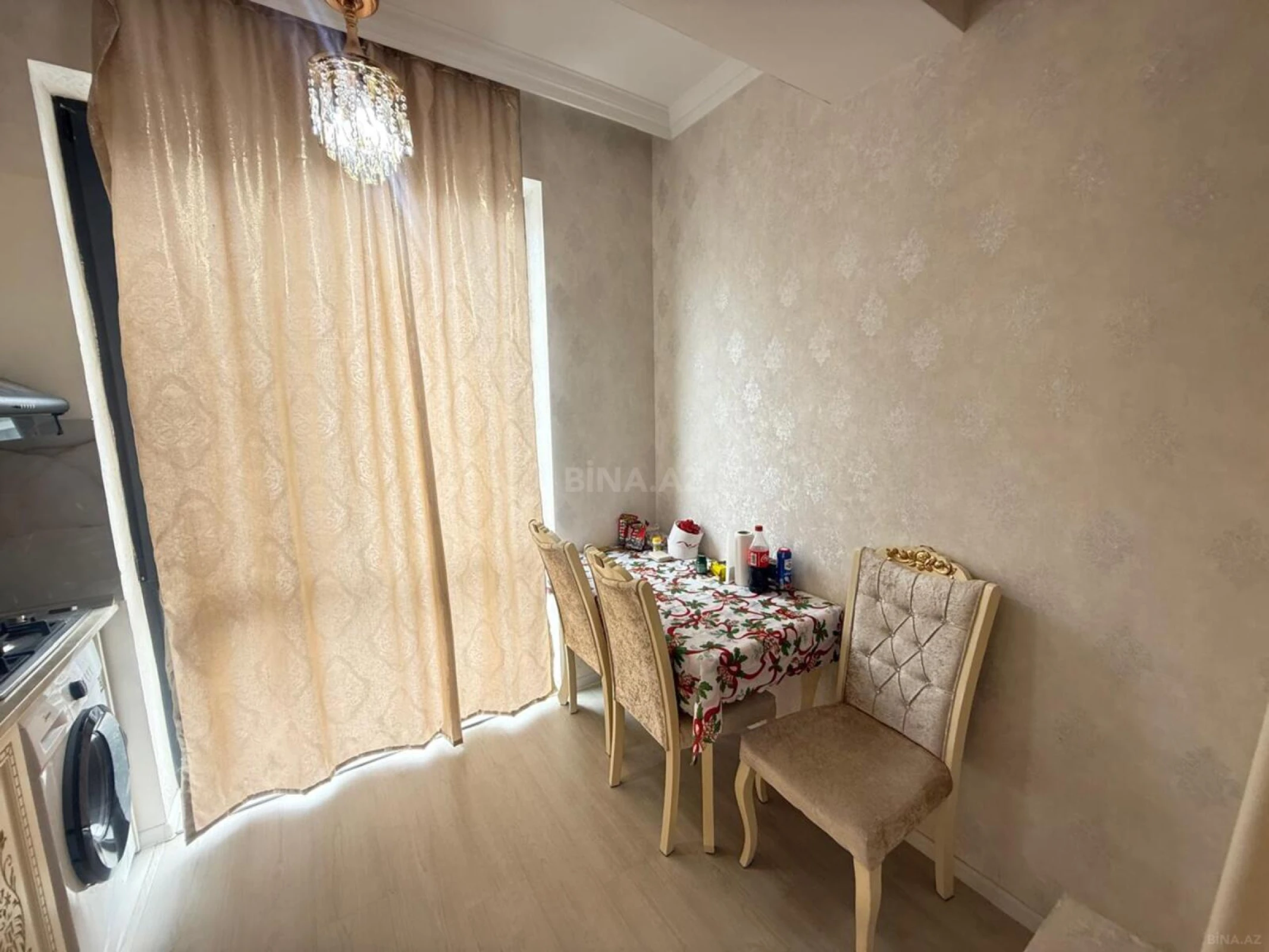 Kirayə verilir 2 otaqlı mənzil 60 m²