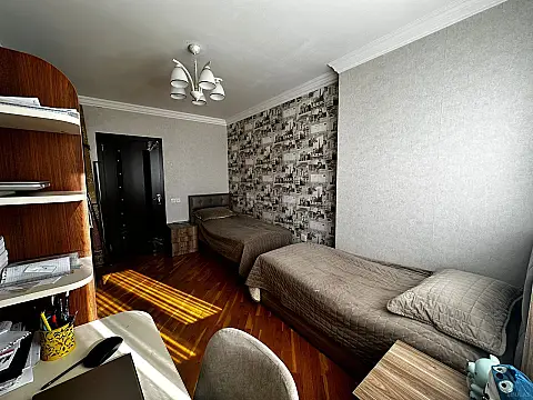 Satılır 3 otaqlı mənzil 78 m²