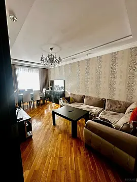 Satılır 3 otaqlı mənzil 78 m²