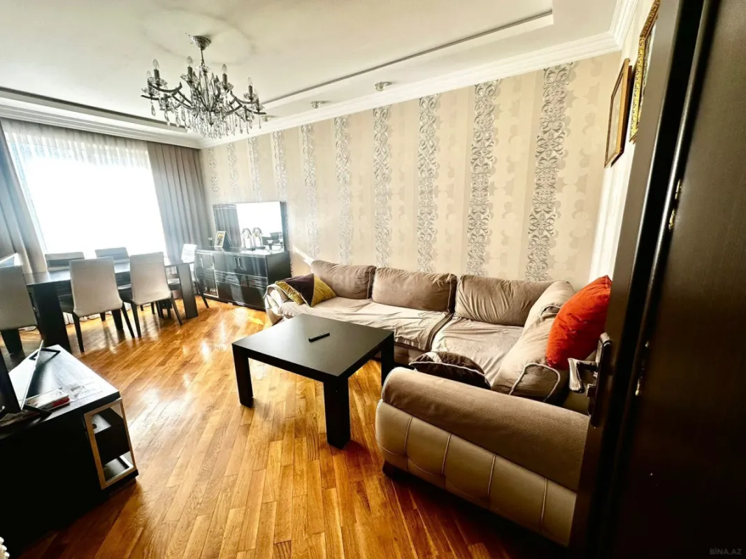 Satılır 3 otaqlı mənzil 78 m²