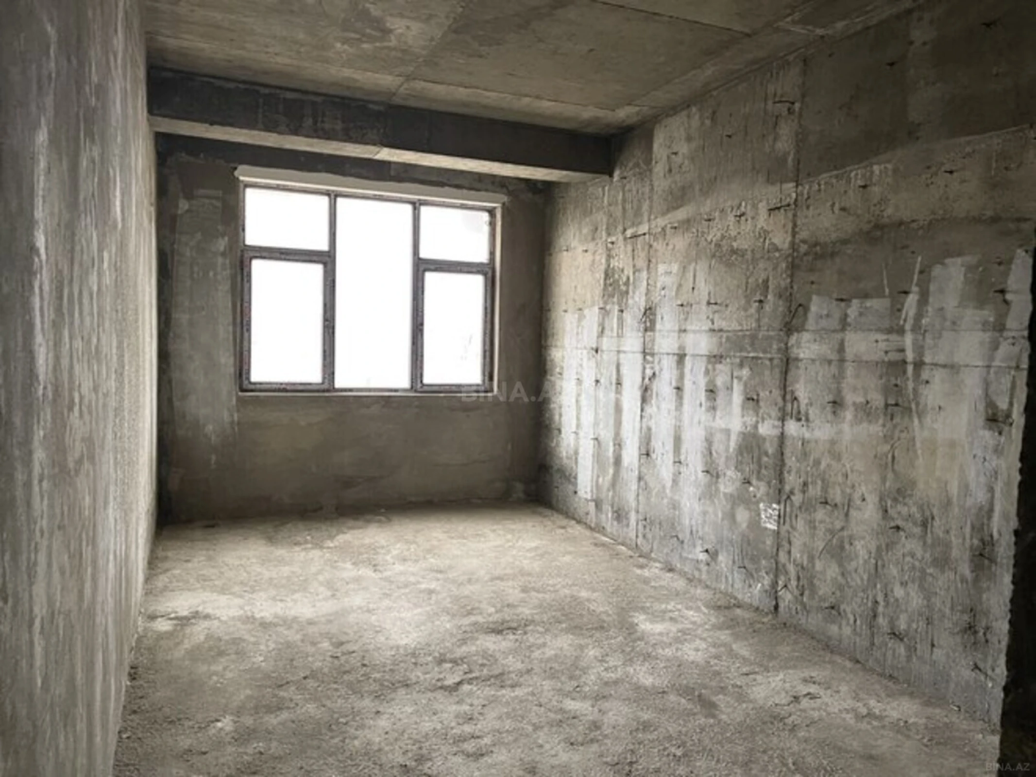 Satılır 3 otaqlı mənzil 164 m²