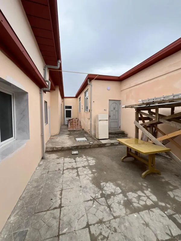 Kirayə verilir 8 otaqlı ofis 235 m²