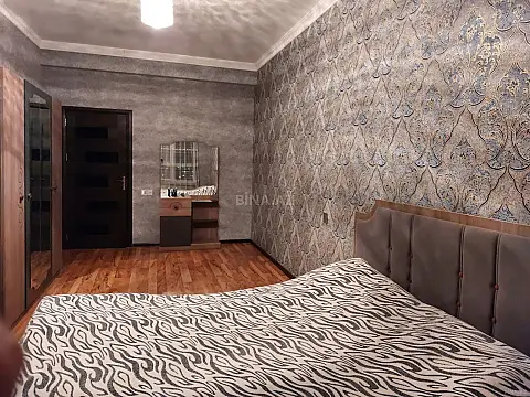 Kirayə verilir 3 otaqlı mənzil 100 m²