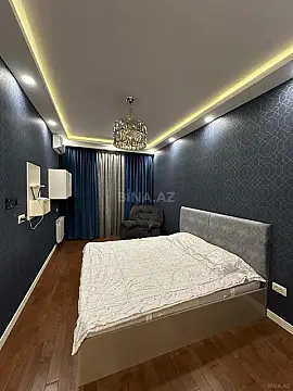 Satılır 2 otaqlı mənzil 106 m²