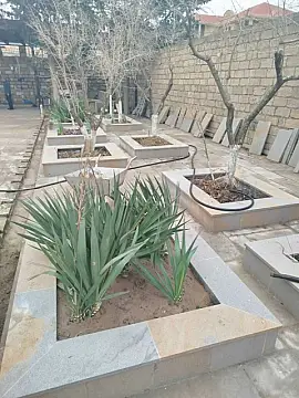 Satılır 5 otaqlı həyət evi 200 m²