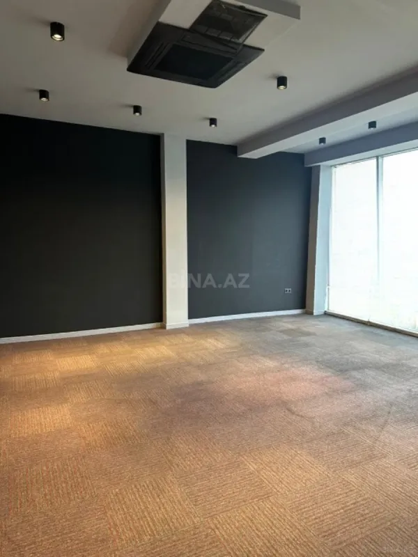 Kirayə verilir 9 otaqlı ofis 600 m²
