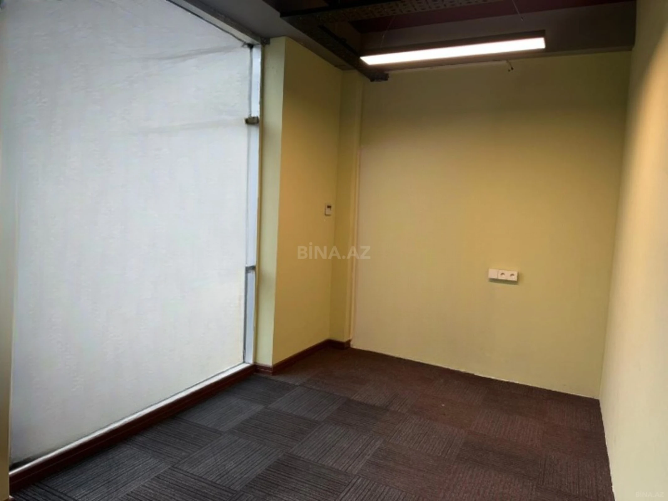 Kirayə verilir 9 otaqlı ofis 600 m²