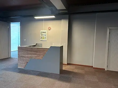 Kirayə verilir 9 otaqlı ofis 600 m²