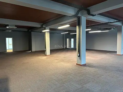 Kirayə verilir 9 otaqlı ofis 600 m²