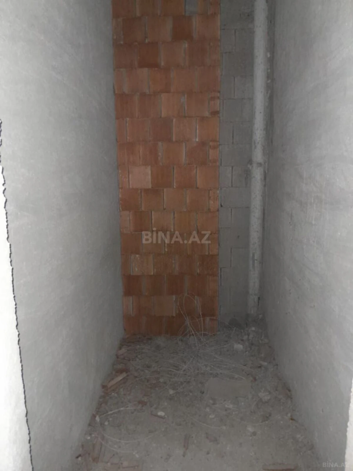 Satılır 3 otaqlı mənzil 106 m²