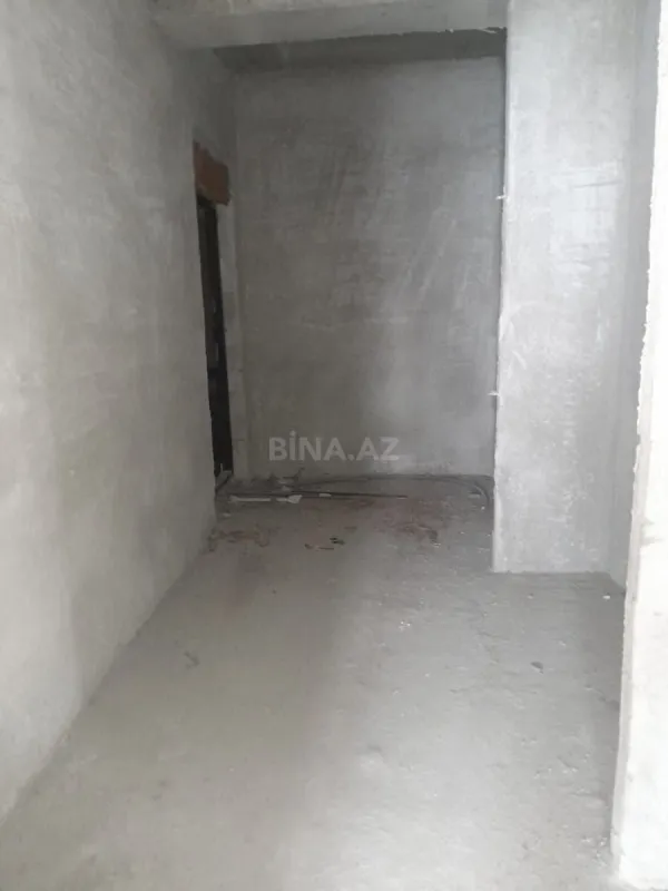 Satılır 3 otaqlı mənzil 106 m²