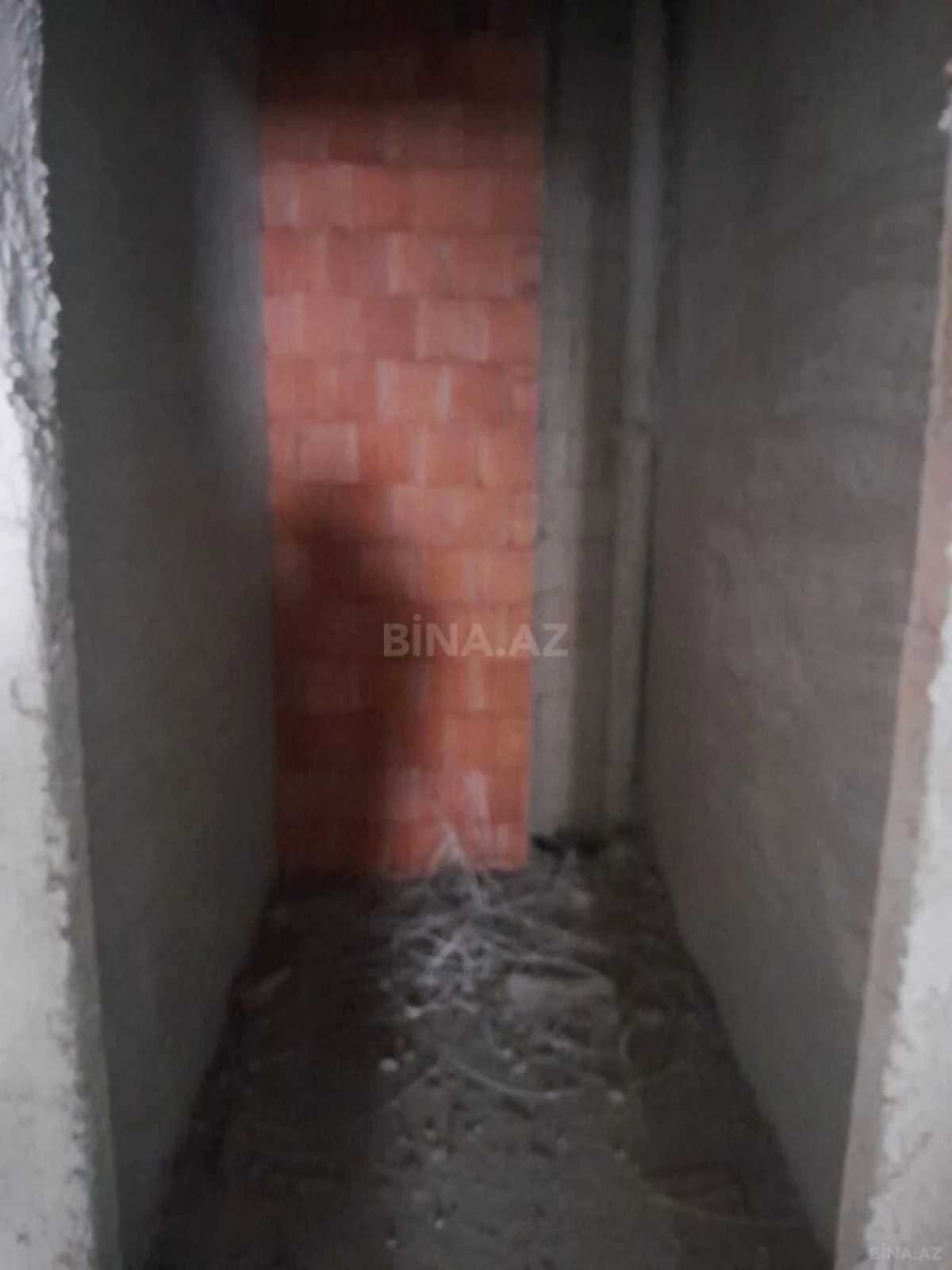 Satılır 3 otaqlı mənzil 106 m²