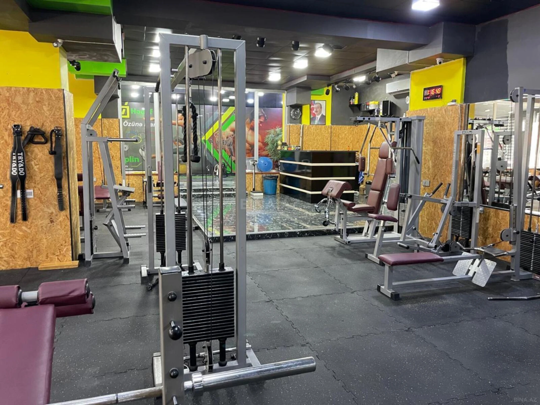 Satılır obyekt 300 m²