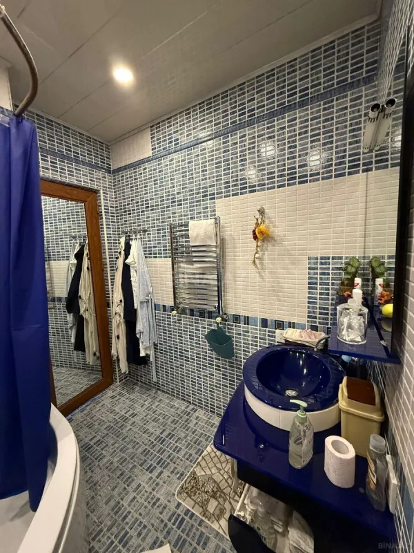 Satılır 3 otaqlı mənzil 150 m²