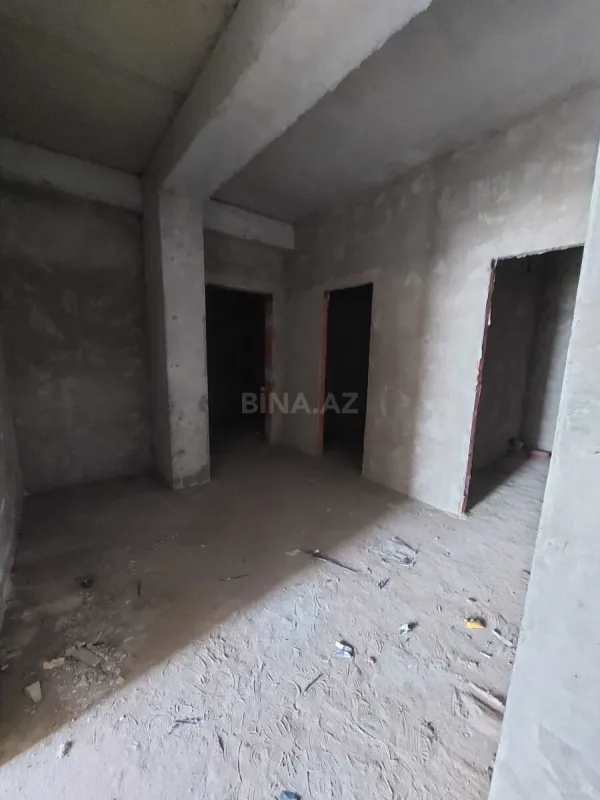 Satılır 15 otaqlı ofis 520 m²