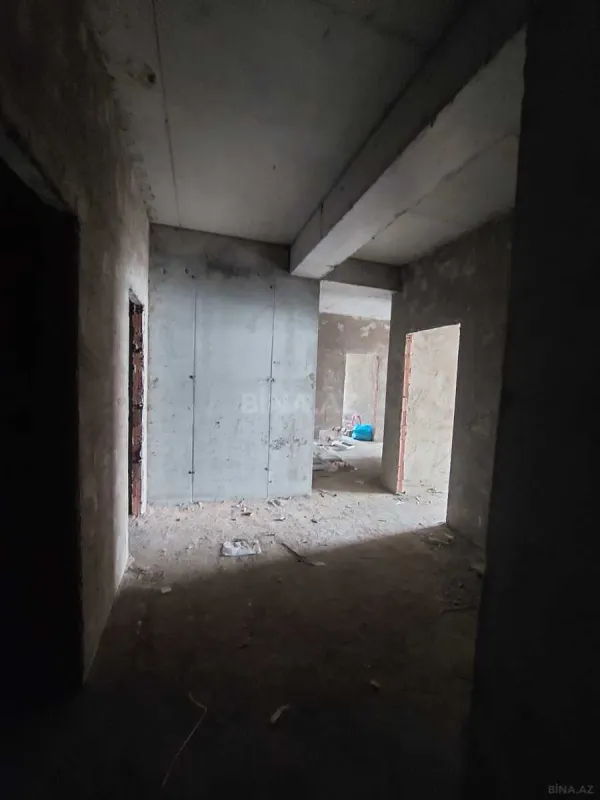 Satılır 15 otaqlı ofis 520 m²