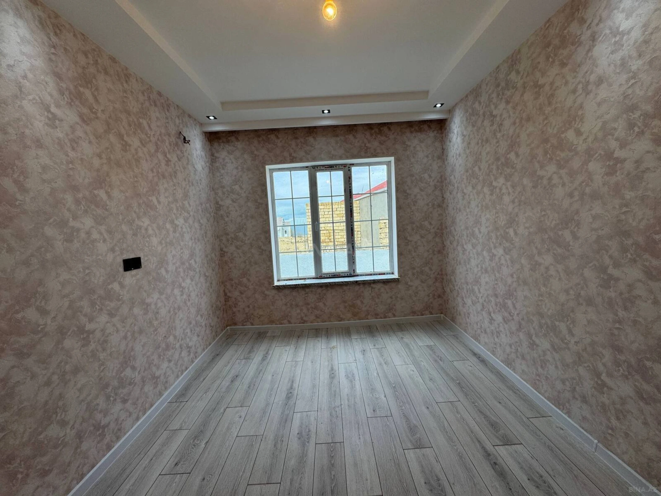 Satılır 3 otaqlı həyət evi 70 m²