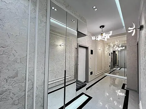 Satılır 2 otaqlı mənzil 85 m²