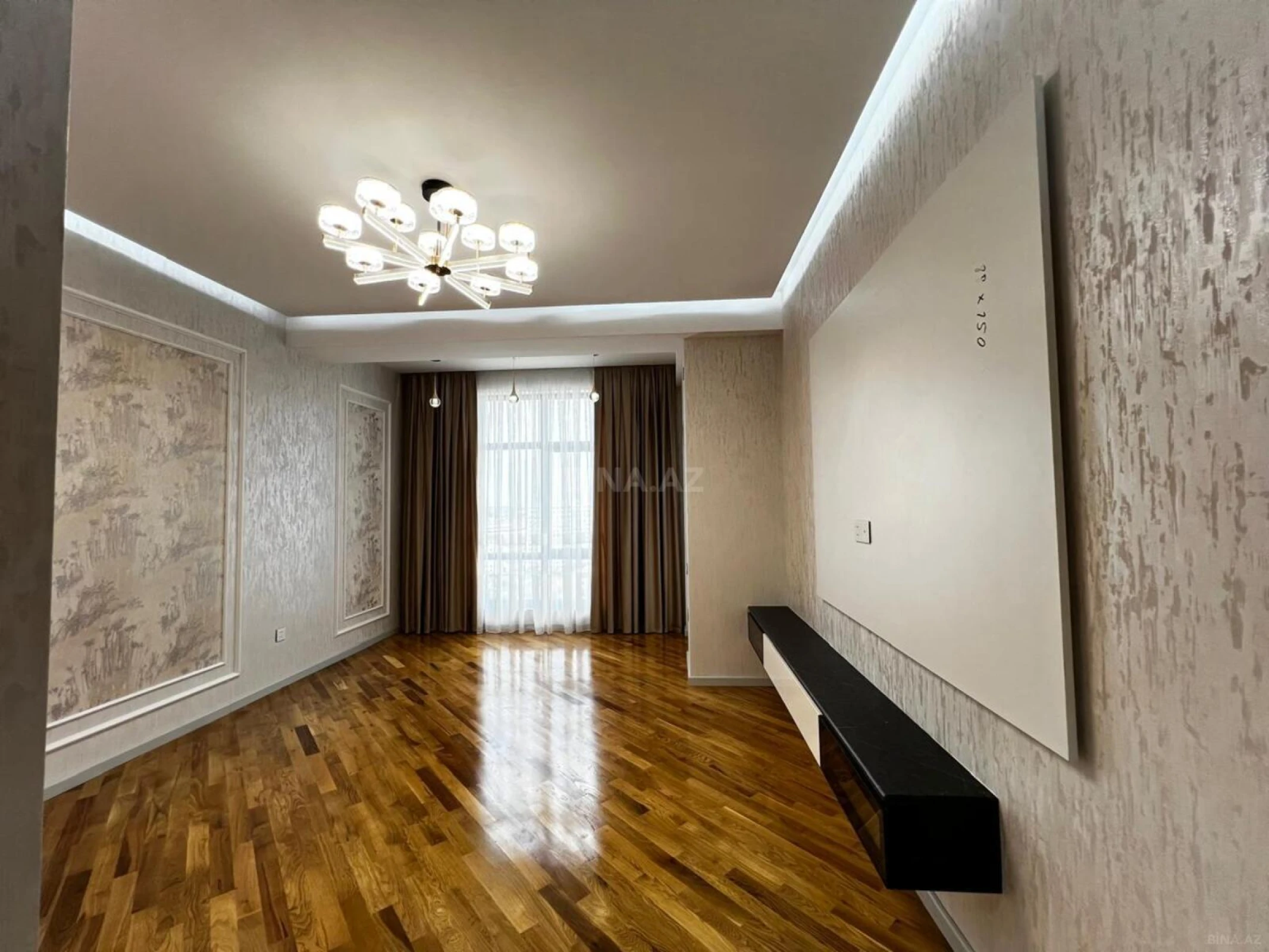 Satılır 2 otaqlı mənzil 85 m²