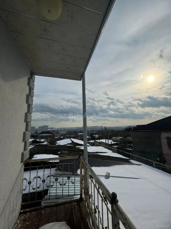 Satılır 5 otaqlı həyət evi 150 m²