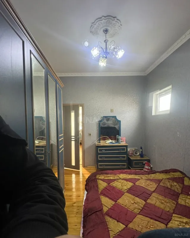 Satılır 5 otaqlı həyət evi 150 m²
