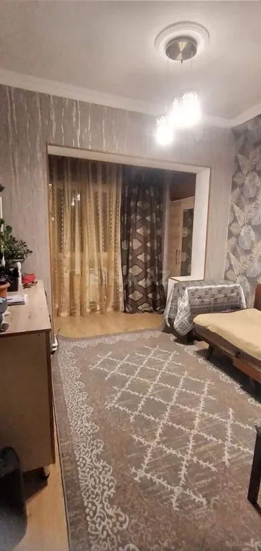 Satılır 2 otaqlı mənzil 35 m²