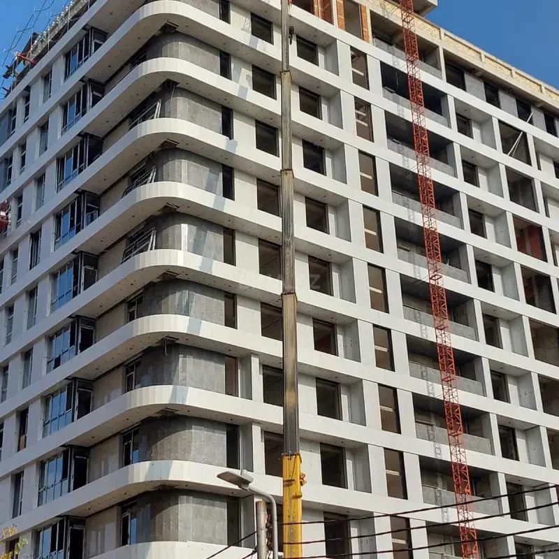 Satılır 3 otaqlı mənzil 136 m²