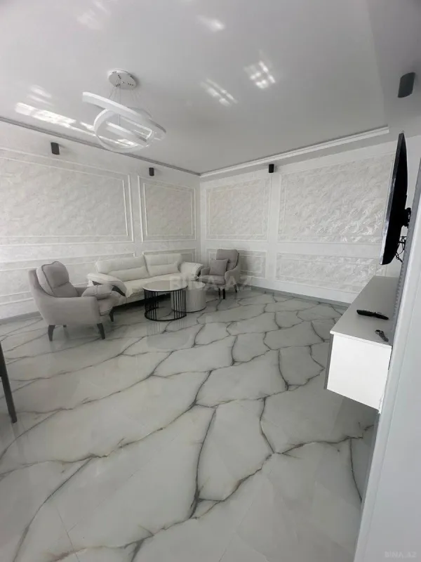 Kirayə verilir 4 otaqlı həyət evi 300 m²