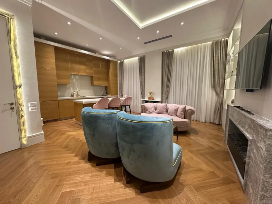 Kirayə verilir 3 otaqlı mənzil 100 m²