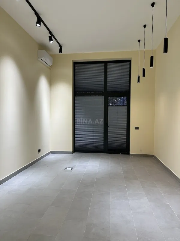 Kirayə verilir 4 otaqlı ofis 120 m²
