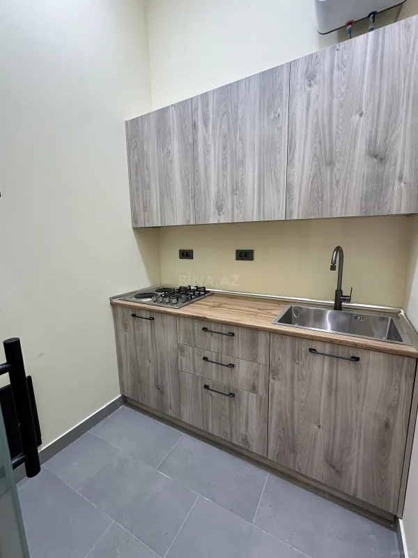 Kirayə verilir 4 otaqlı ofis 120 m²