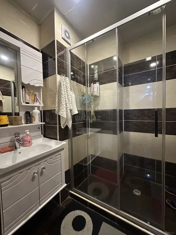 Satılır 3 otaqlı mənzil 83 m²