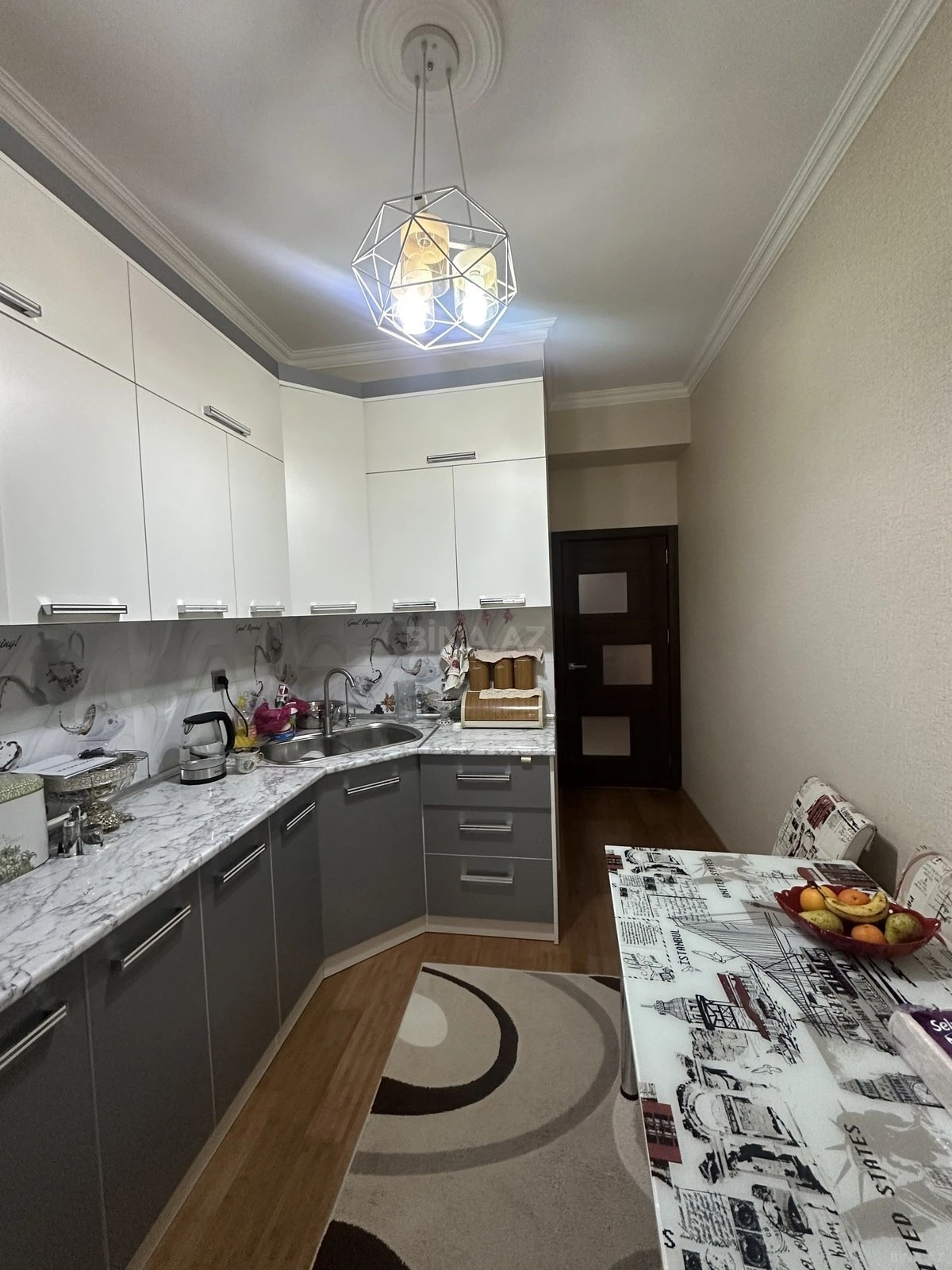 Satılır 3 otaqlı mənzil 83 m²