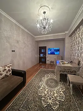 Satılır 3 otaqlı mənzil 83 m²
