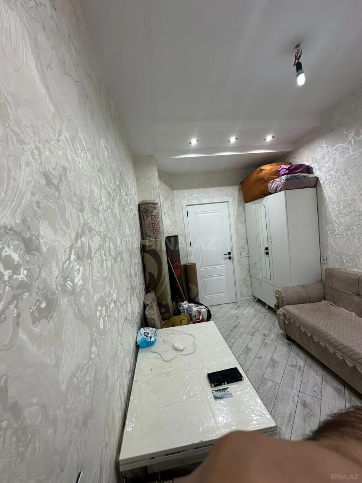Satılır 3 otaqlı mənzil 72 m²