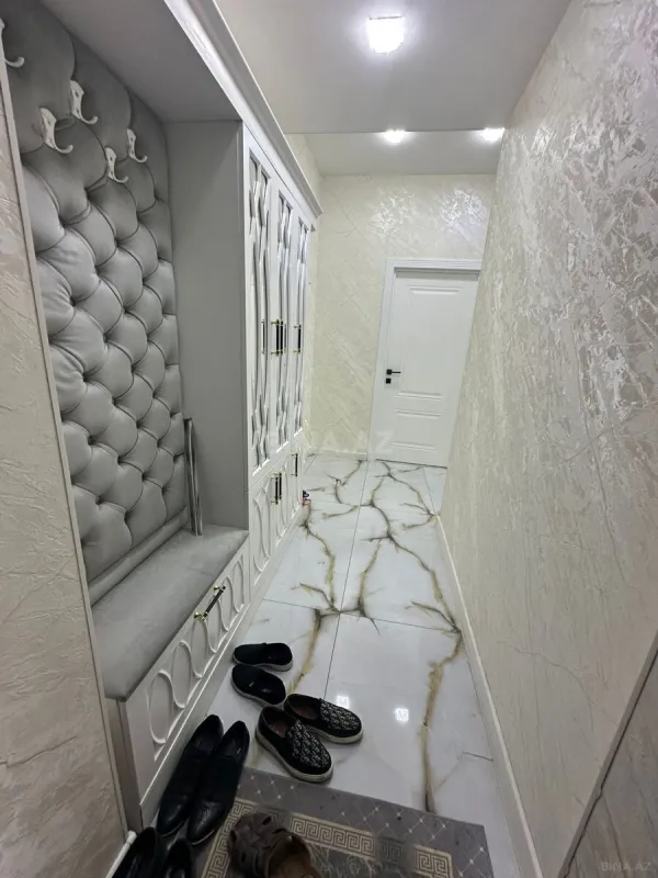 Satılır 3 otaqlı mənzil 72 m²