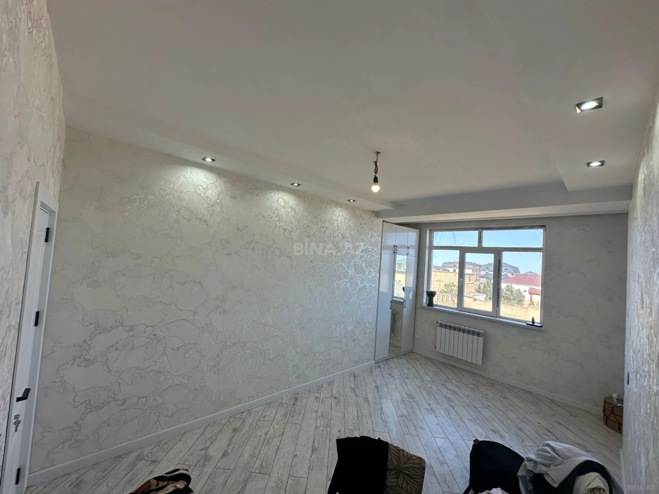 Satılır 3 otaqlı mənzil 72 m²